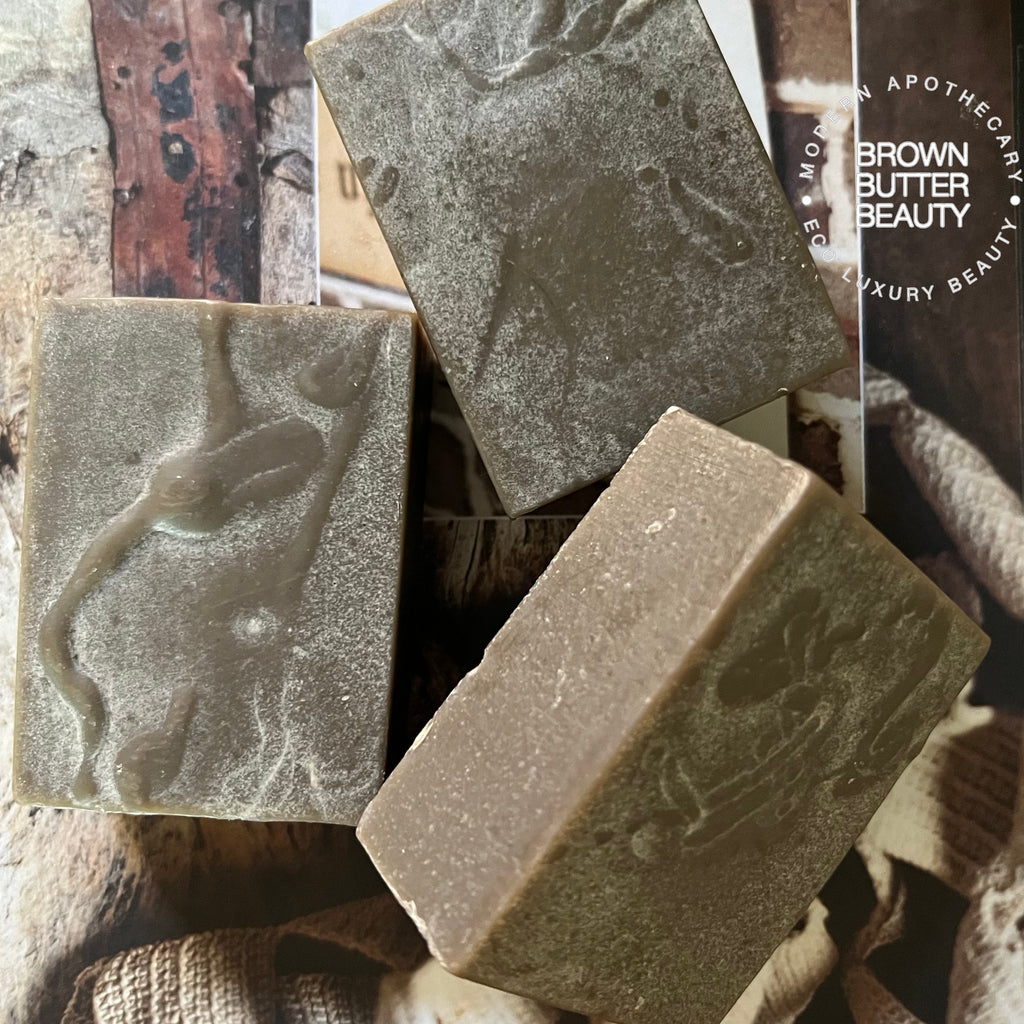 Hydrating Gold Sea Moss Soap with Irish Red Sea Moss and Exfoliating Dead Sea Mud